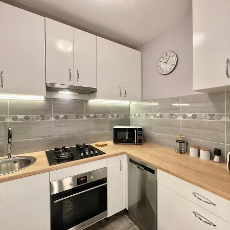 Apartament Przy Atrium, Stacja Metra Rondo Onz Варшава Экстерьер фото