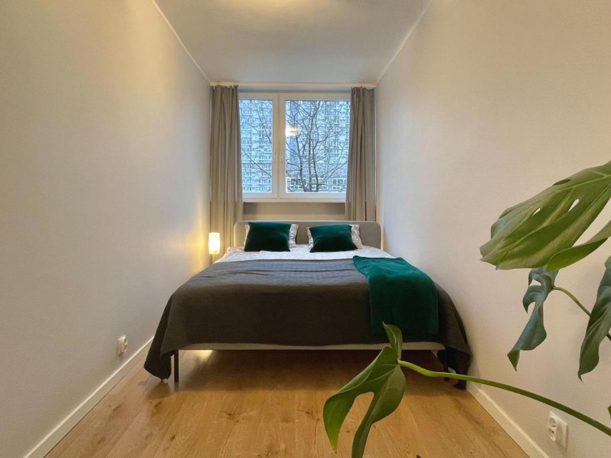 Apartament Przy Atrium, Stacja Metra Rondo Onz Варшава Экстерьер фото